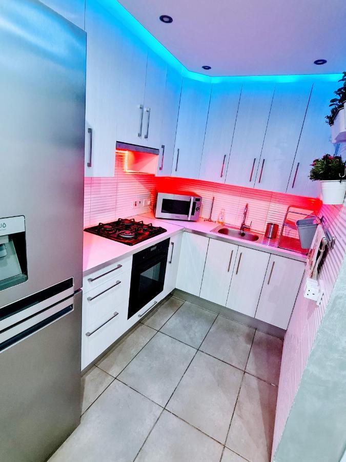 Hidden Lights Deluxe Apartment Ayia Napa Exterior foto
