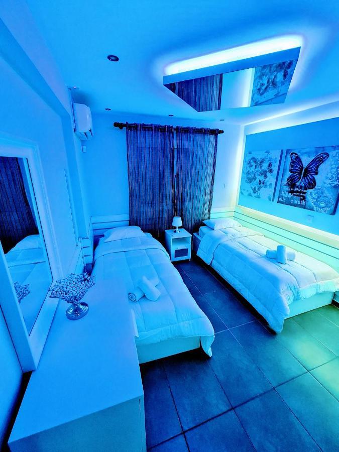 Hidden Lights Deluxe Apartment Ayia Napa Exterior foto