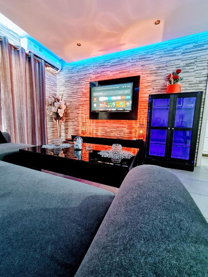 Hidden Lights Deluxe Apartment Ayia Napa Exterior foto