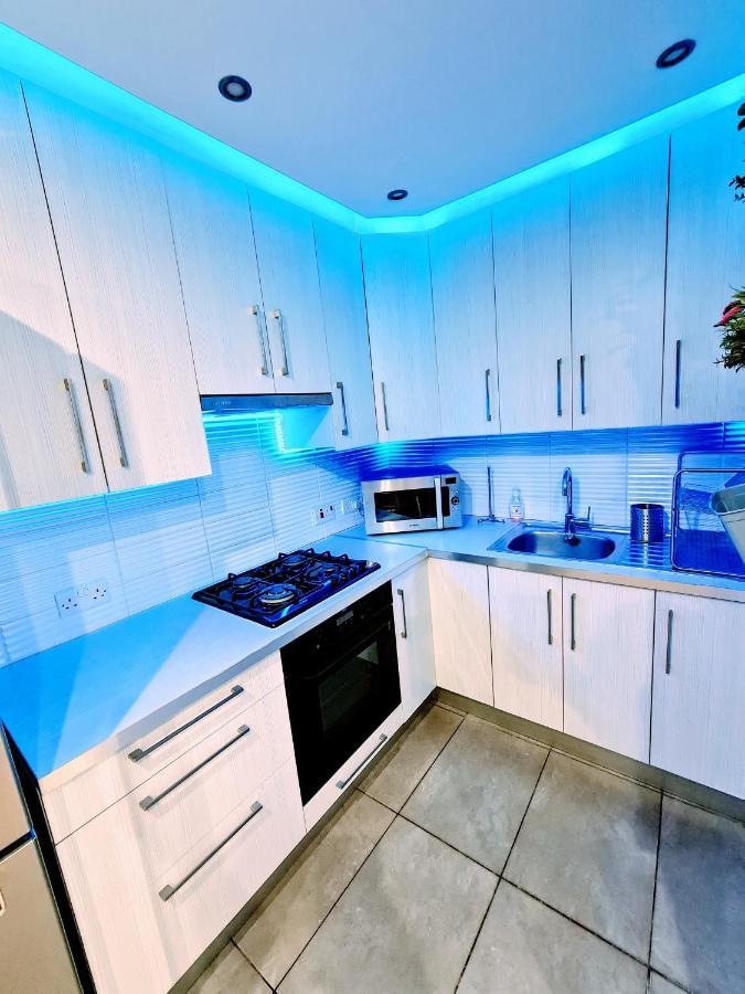 Hidden Lights Deluxe Apartment Ayia Napa Exterior foto