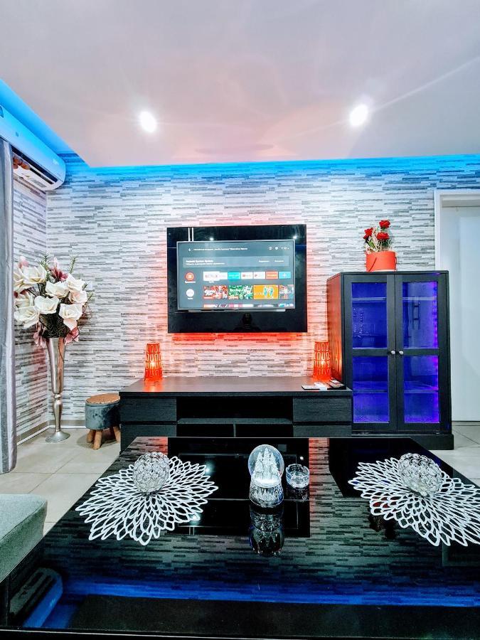 Hidden Lights Deluxe Apartment Ayia Napa Exterior foto