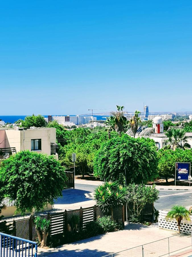 Hidden Lights Deluxe Apartment Ayia Napa Exterior foto