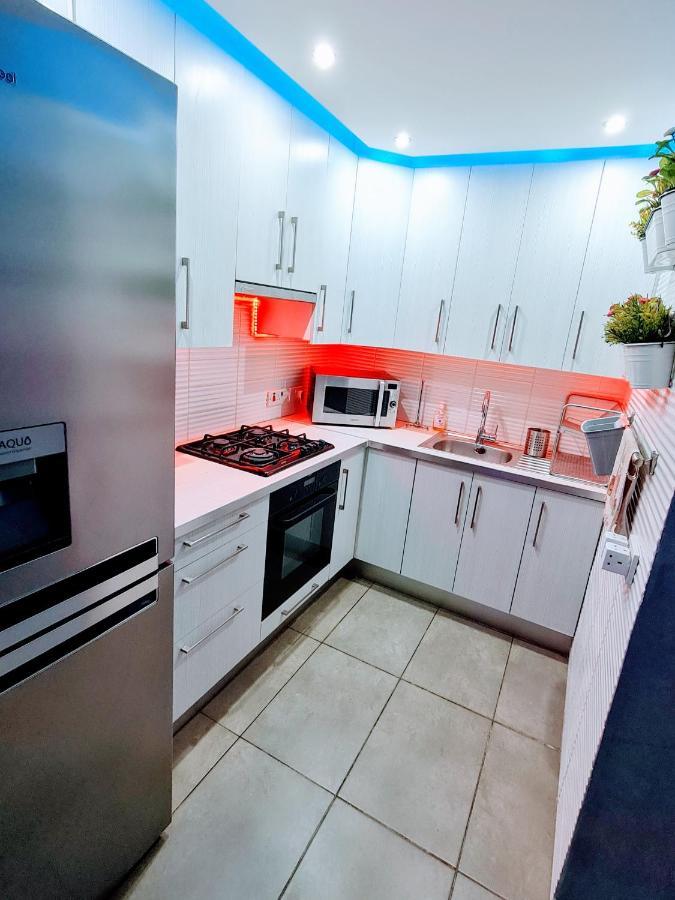 Hidden Lights Deluxe Apartment Ayia Napa Exterior foto
