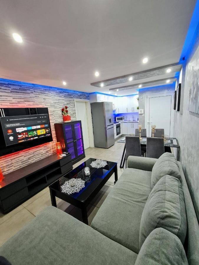Hidden Lights Deluxe Apartment Ayia Napa Exterior foto