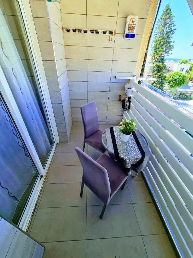 Hidden Lights Deluxe Apartment Ayia Napa Exterior foto